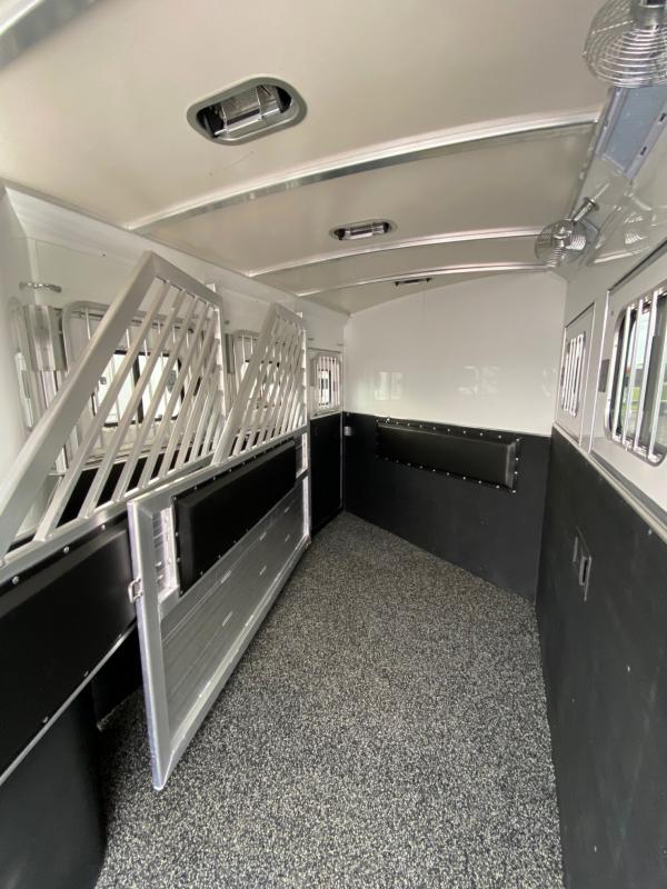 new Horse Trailers Cimarron Trailers  for sale, in Shelbyville, TN Thumbnail 18