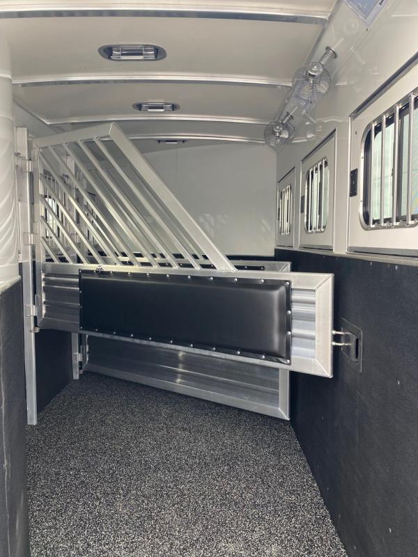 new Horse Trailers Cimarron Trailers  for sale, in Shelbyville, TN Thumbnail 13