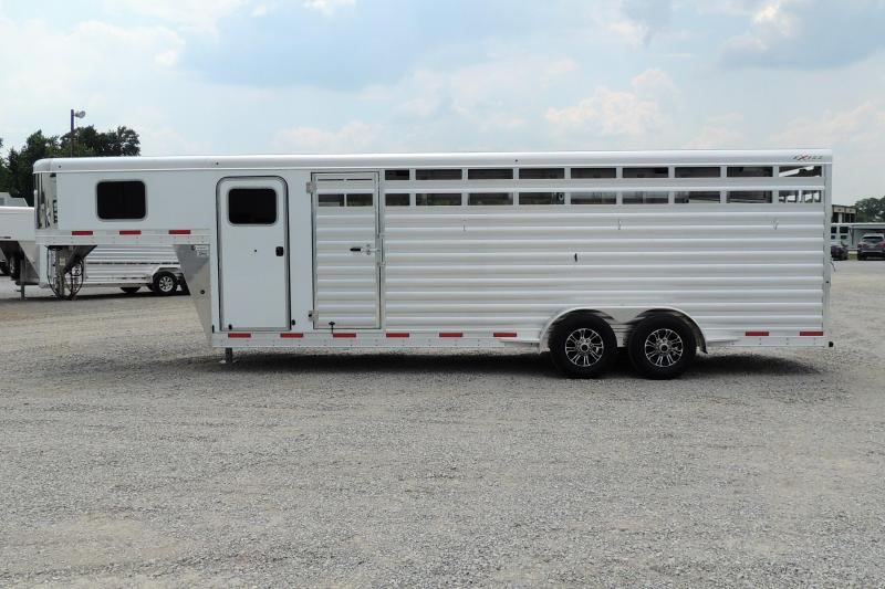 2022 Exiss STC 6824 Livestock Trailer 2022 Exiss STC 6824 Livestock Trailer