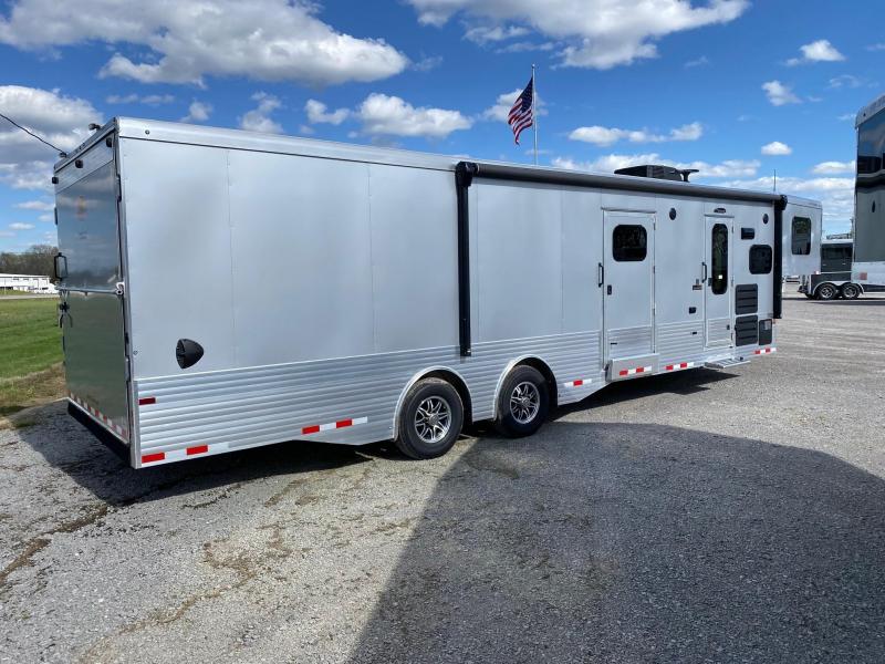 2022 Sundowner 1786GM20 - 38' Toy Hauler 2022 Sundowner 1786GM20 - 38' Toy Hauler