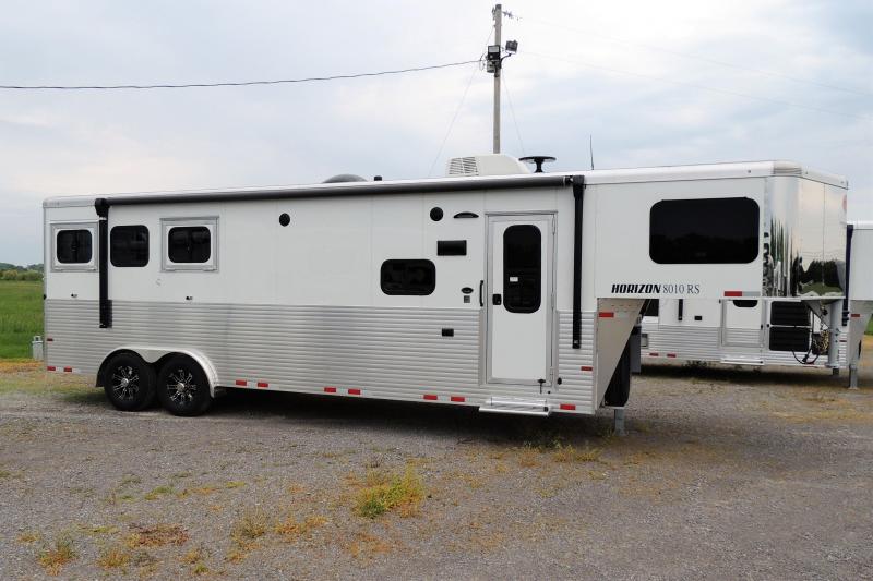 2021 Sundowner 8010 Horizon 3 Horse Trailer 2021 Sundowner 8010 Horizon 3 Horse Trailer