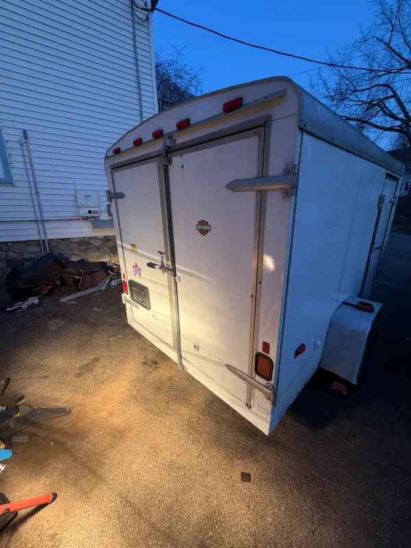 2008 Enclosed Trailer
