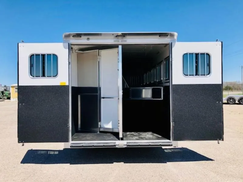 Trailer Image