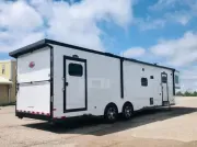 2026 Sundowner Trailers Toy Haulers Gooseneck 3986OM 