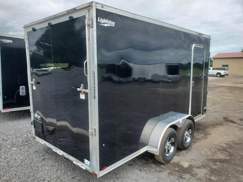 2023 Lightning Trailers 7'x19' Inline Snowmobile Trailer Ottawa