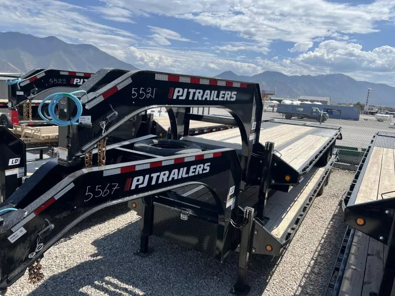 PJ Trailers 8.5x28 Low-Pro Flatdeck With Duals (LD) Flatbed Trailer