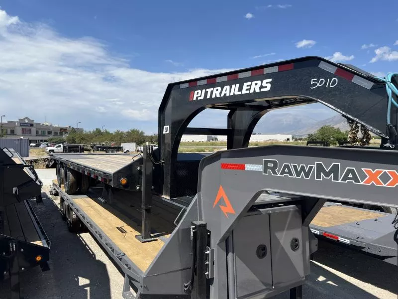 PJ Trailers 8.5x25 Low-Pro Flatdeck With Duals (LD) Flatbed Trailer