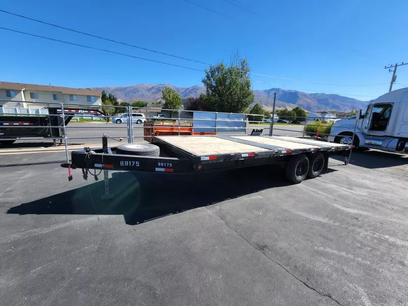 USED 2006 20' Big Tex Deckover 14K Flatbed Trailer