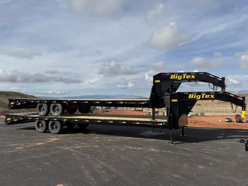 Big Tex Trailers 8.5X30 15.9K GOOSENECK SINGLE WHEEL Flatbed Trailer