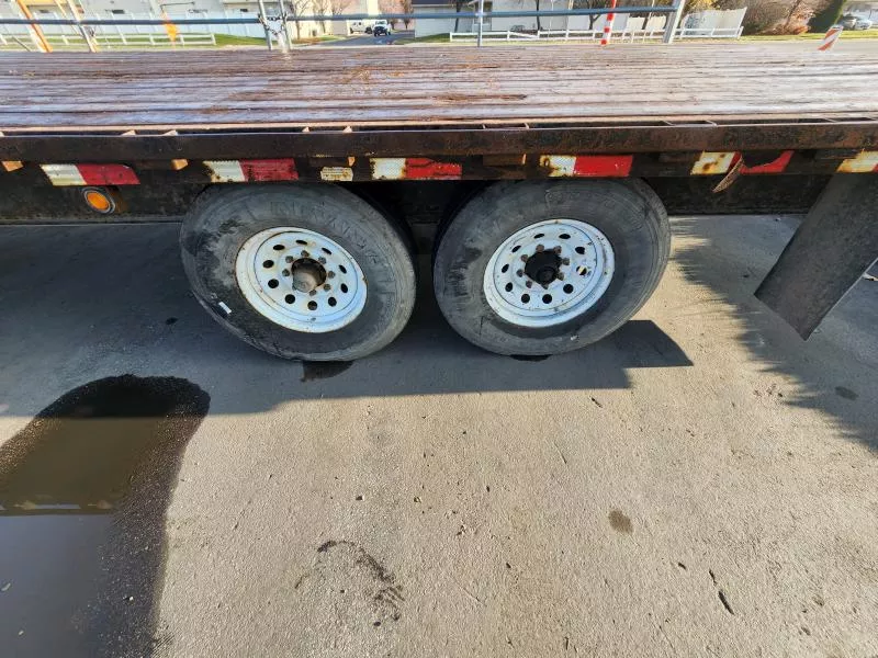 used Equipment / Flatbed Trailers Big Bubba's Trailers  for sale, in Layton, UT Thumbnail 4