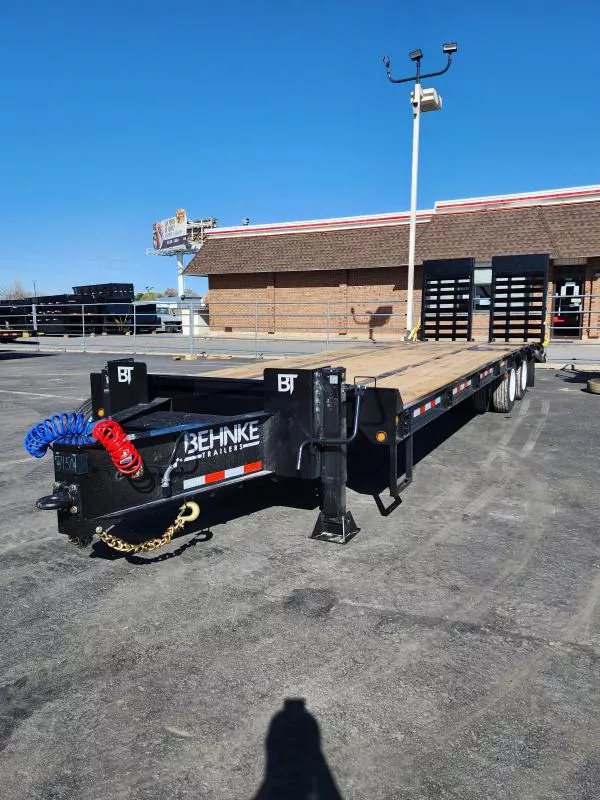 2026 Behnke FB8 31' Semi 45K WHD Equipment Tag Trailer