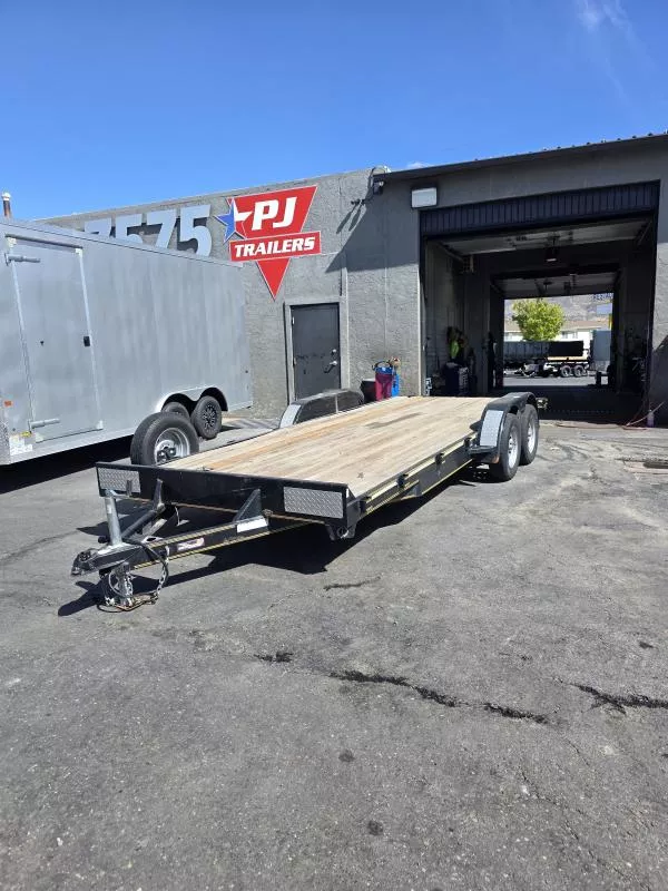 USED 2018 7X20 Heartland Flatbed Trailer