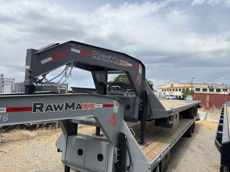 RawMaxx 8.5x32 FDX Tandem Dual Flatbed Trailer