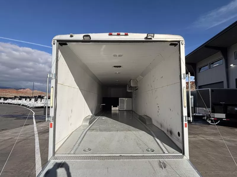 used Cargo (Enclosed) Trailers Charmac Trailers  for sale, in Hurricane, UT Thumbnail 3