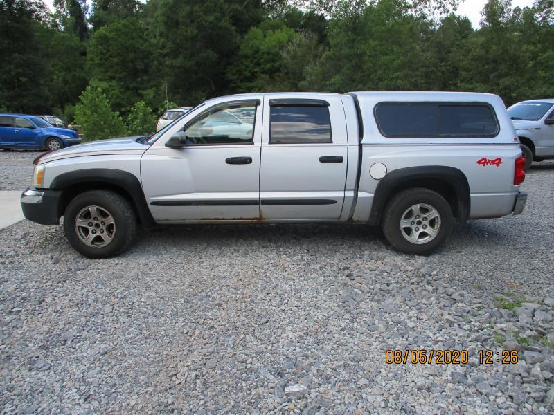 2005 Dodge DAKOTA SLT Truck | Alpha Trailers of WV is your local WV