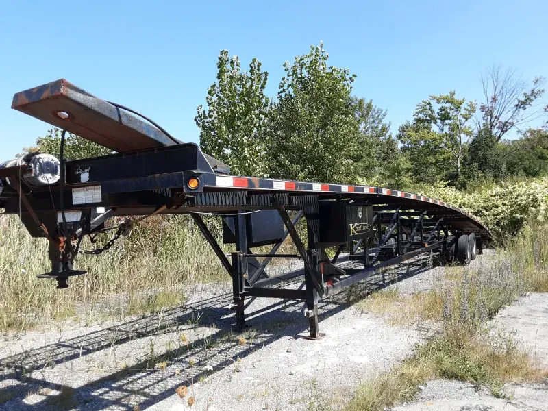 2017 Kaufman Trailers 3 Car Hauler Semi Trailers