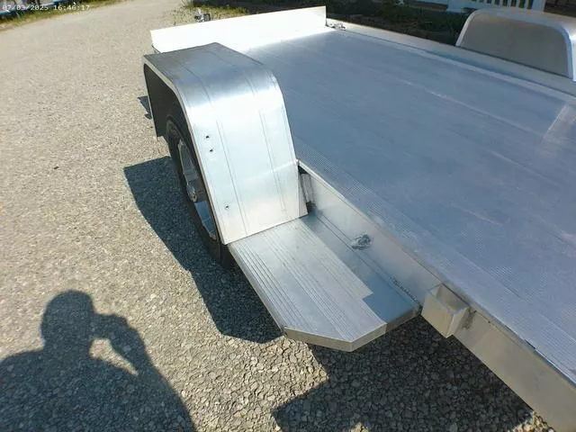 new Equipment / Flatbed Trailers Aluma  for sale, in Middlebury, IN Thumbnail 7