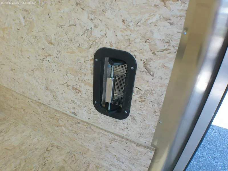 new Equipment / Flatbed Trailers Wells Cargo  for sale, in Middlebury, IN Thumbnail 13