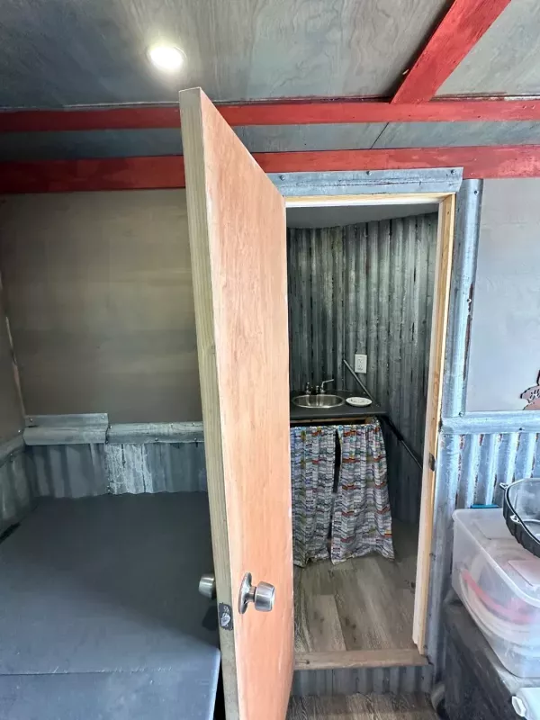 used Cargo (Enclosed) Trailers Diamond Cargo  for sale, in Elizabeth, CO Thumbnail 11