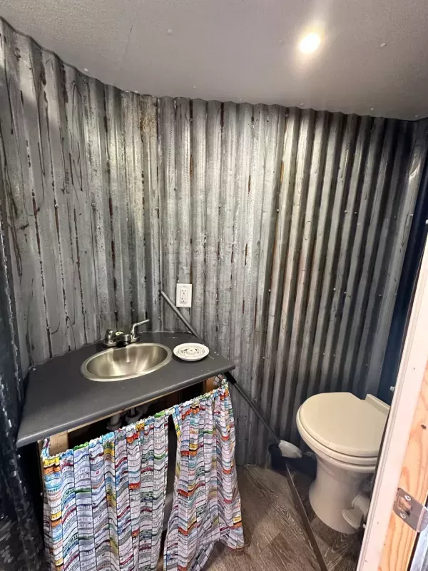 used Cargo (Enclosed) Trailers Diamond Cargo  for sale, in Elizabeth, CO Thumbnail 14