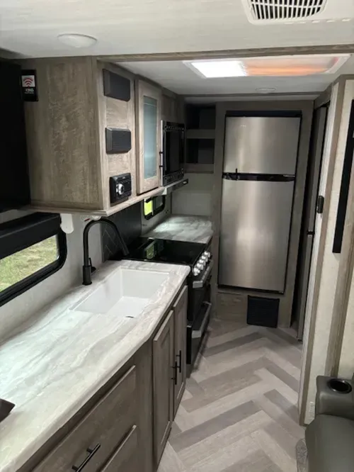 used Travel Trailers Forest River Salem Hemisphere Hyper-Lyte for sale, in Aledo, TX Thumbnail 6