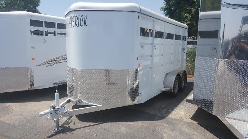2022 Maverick Steel 3 Horse Trailer 2022 Maverick Steel 3 Horse Trailer