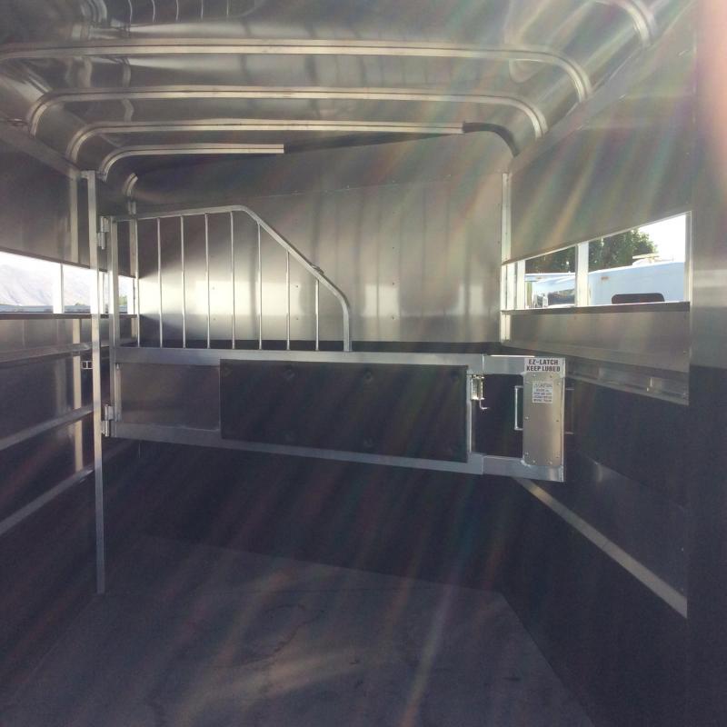 2021 Maverick Lite Warmblood 2 Horse Trailer Near Me Trailer