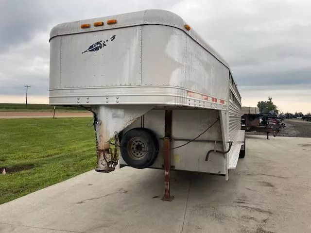 used Stock / Stock Combo Trailers Featherlite  for sale, in Cortland, NE Thumbnail 2