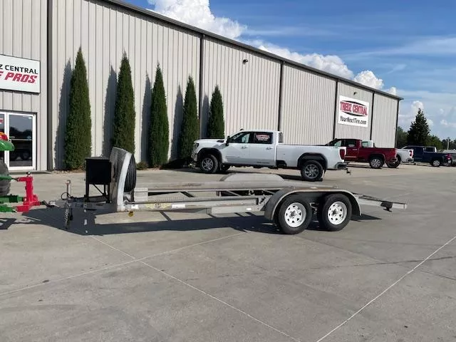 used Car Haulers / Racing Trailers H and H Trailer  for sale, in Cortland, NE Thumbnail 2