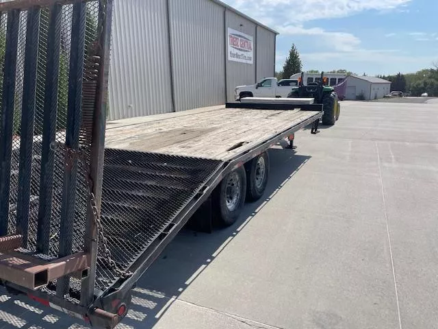 used Equipment / Flatbed Trailers Big Tex Trailers  for sale, in Cortland, NE Thumbnail 4