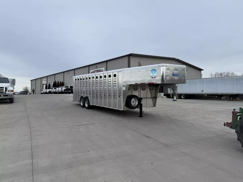 new Stock / Stock Combo Trailers Merritt Trailers  for sale, in Cortland, NE Thumbnail 8