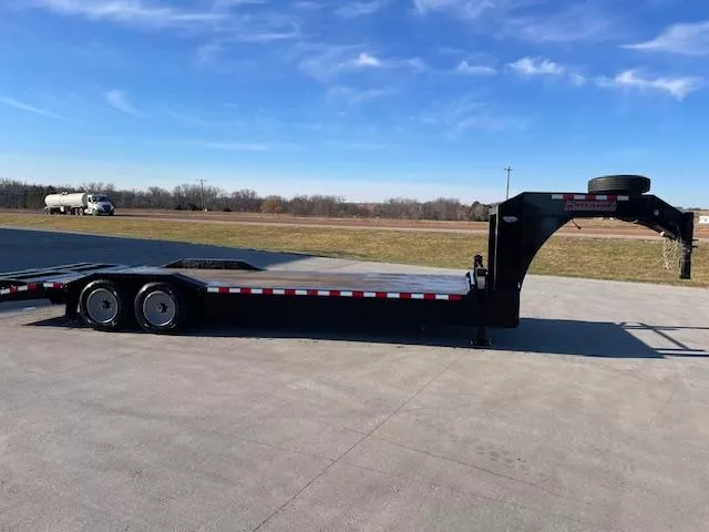 2022 Midsota STWB24-GN-184 Flatbed Gooseneck trailer 102x24ft 8k axles Equipment Trailer