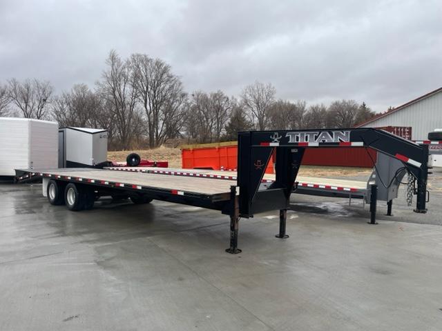 2017 Titan Trailer 30ft Gooseneck Deckover Flatbed Trailer 2017 Titan Trailer 30ft Gooseneck Deckover Flatbed Trailer