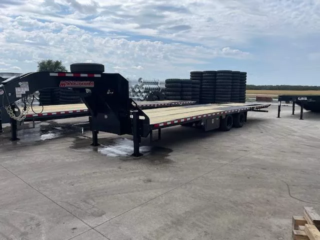 2026 Midsota FBHB32-GN-259 Flatbed 102x32ft 12k axles Deckover Trailer