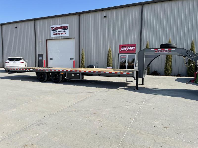 2022 Midsota FB32GN Equipment Trailer with Hydraulic Beaver trail 2022 Midsota FB32GN Equipment Trailer with Hydraulic Beaver trail