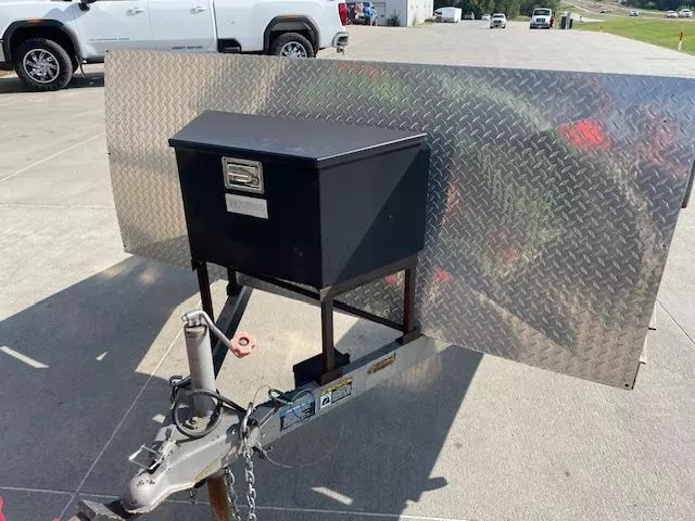 used Car Haulers / Racing Trailers H and H Trailer  for sale, in Cortland, NE Thumbnail 5