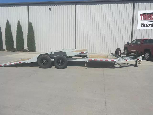2026 Buckshot 102x24ft Tilt Bed Trailer 7k axles Drive over fenders 