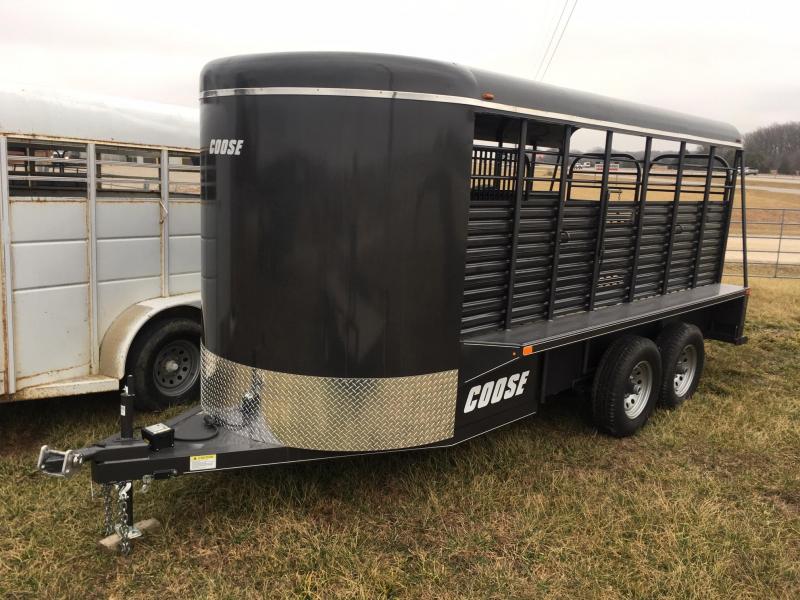 Trailers Montgmery Livestock Equipment and Supplies in Seymour MO and