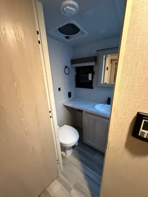 used Travel Trailers Forest River Flagstaff for sale, in New Kensington, PA Thumbnail 6