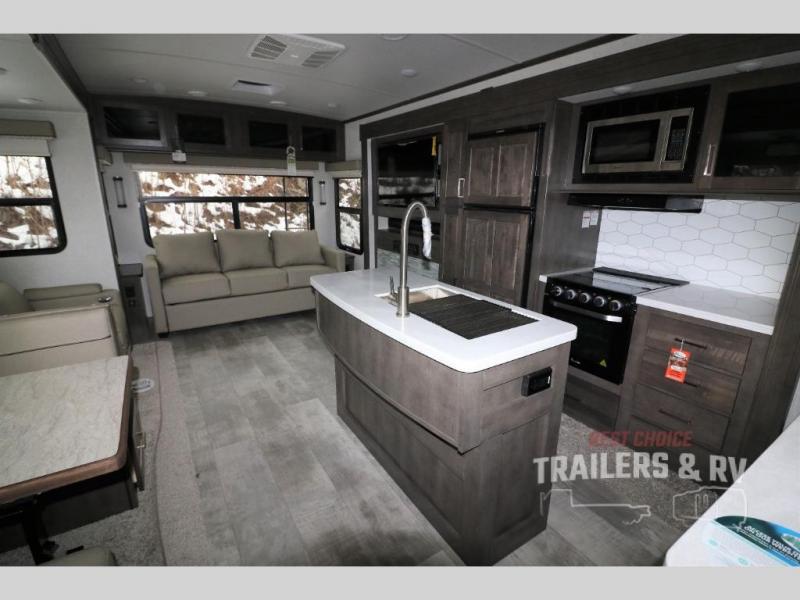 new Travel Trailers Forest River Flagstaff Classic for sale, in Irwin, PA Thumbnail 5