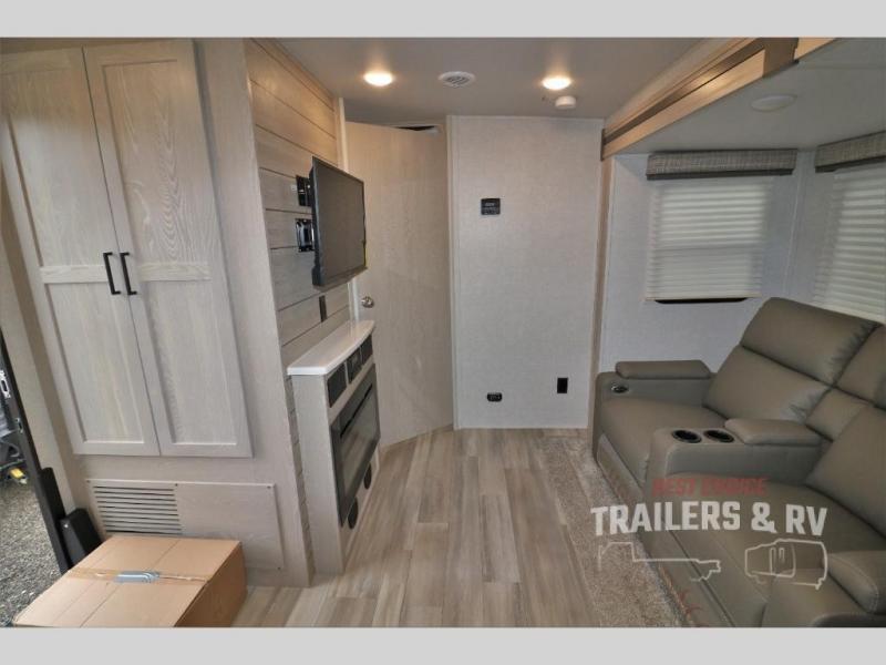 new Travel Trailers Forest River Flagstaff Micro Lite for sale, in Irwin, PA Thumbnail 7