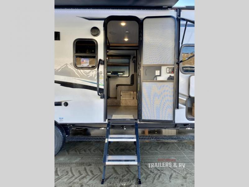 new Travel Trailers Forest River Surveyor Legend for sale, in Irwin, PA Thumbnail 13