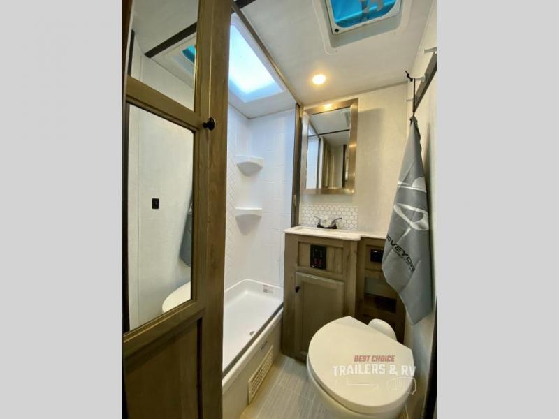 new Travel Trailers Forest River Surveyor Legend for sale, in Irwin, PA Thumbnail 20