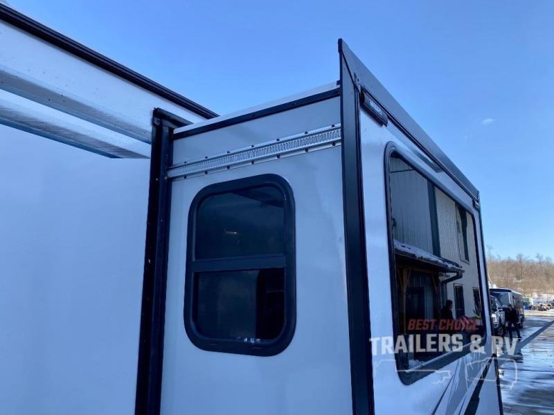 new Travel Trailers Forest River Surveyor Legend for sale, in Irwin, PA Thumbnail 12