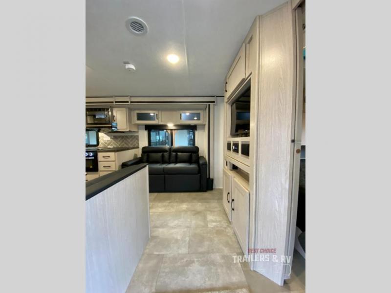 new Travel Trailers Coachmen Apex Ultra-Lite for sale, in Irwin, PA Thumbnail 44