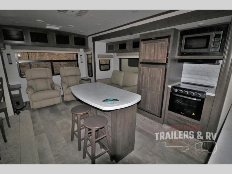 new Travel Trailers Forest River Flagstaff Classic for sale, in Irwin, PA Thumbnail 5