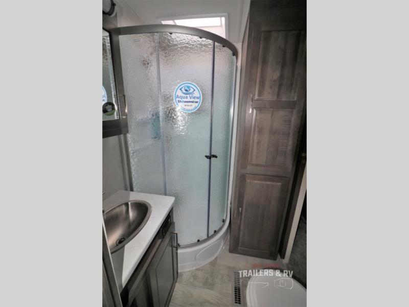 new Travel Trailers Forest River Flagstaff Classic for sale, in Irwin, PA Thumbnail 17