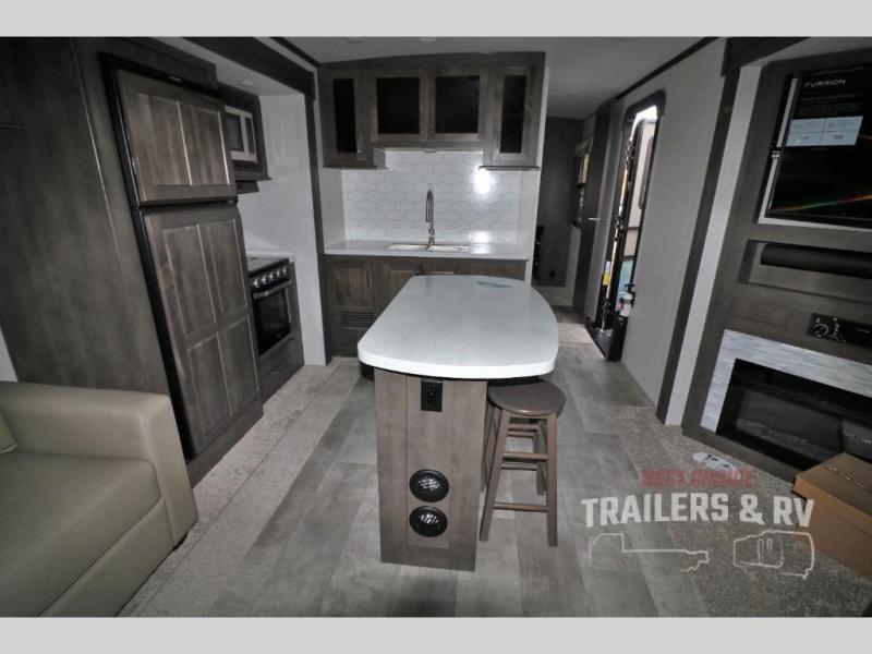 new Travel Trailers Forest River Flagstaff Classic for sale, in Irwin, PA Thumbnail 15