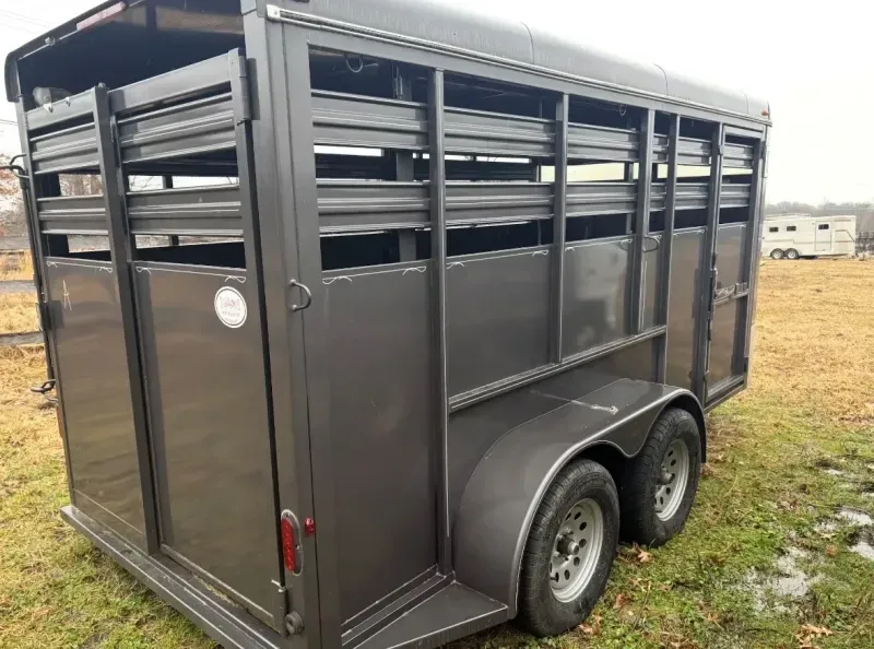 used Horse Trailers Adam  for sale, in Mount Holly, NJ Thumbnail 2