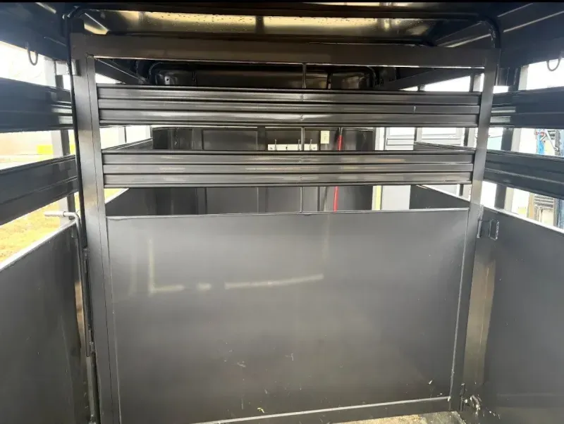 used Horse Trailers Adam  for sale, in Mount Holly, NJ Thumbnail 3